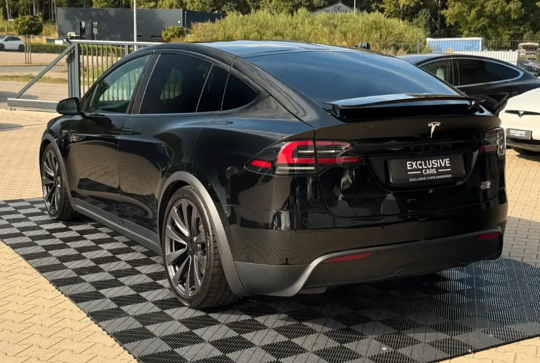 تسلا موديل اكس 2023